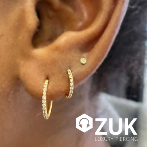 Top de oro macizo 18 Kt. con 1 Swarovski® - Imagen 2