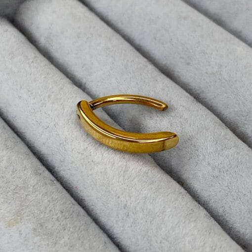 Clicker de ombligo de titanio con baño de oro 24 Kt. - Imagen 3