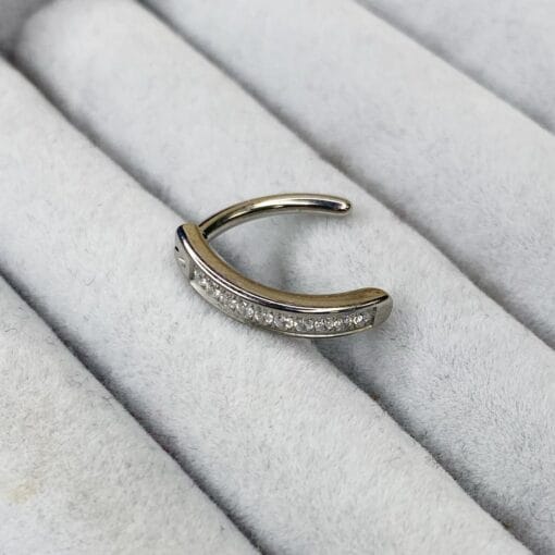 Clicker de ombligo con zirconias blancas - Imagen 3